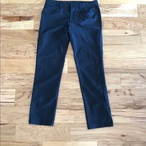 Lululemon Men’s pants. Navy blue.